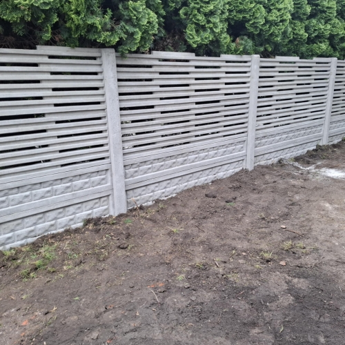 Ogrodzenia betonowe model Kreski 1,5m wys. Cena za przęsło 2mb. ogrodzenia.